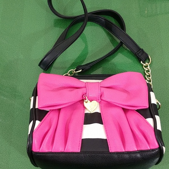 Betsey Johnson Handbags - *Betsey Johnson Black Striped Shouldee Bag